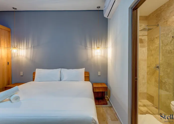 Holiday home Ocean Views Luxury Community Private Rooftop Pool *