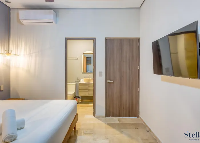 Ocean Views Luxury Community Private Rooftop Pool Holiday home
